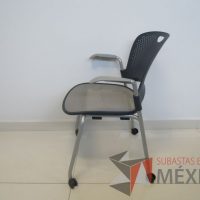 Lote 078 - 2 Sillas fijas de visita Herman Miller - Imagen 6