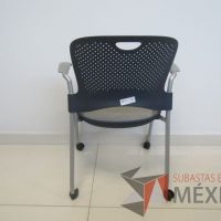 Lote 078 - 2 Sillas fijas de visita Herman Miller - Imagen 9