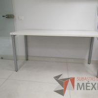 Lote 010- Mesa de trabajo rectangular Herman Miller - Imagen 4