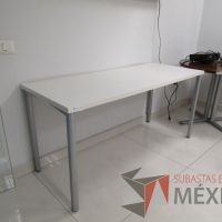 Lote 010- Mesa de trabajo rectangular Herman Miller - Imagen 5