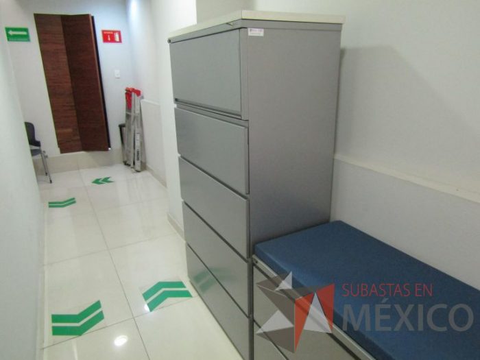 Lote 017 - Archivero horizontal de 4 cajones