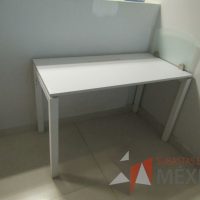 Lote 018 - Mesa de trabajo rectangular - Imagen 3