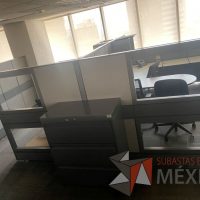 Lote 002 - Estación de trabajo gerencial para 2 personas con 2 archiveros de pedestal - Imagen 5