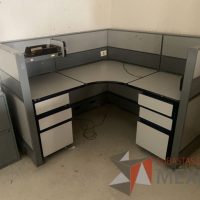 Lote 071 - Estación de trabajo para 1 persona con 3 archiveros de pedestal - Imagen 3