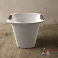 Lote 012 - 11 Botes de basura de plástico blanco