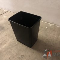 Lote 015 - 10 Botes de basura de plástico negro - Imagen 10