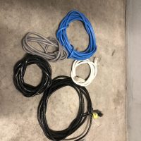Lote 009 - 2 Cajas de cables de red