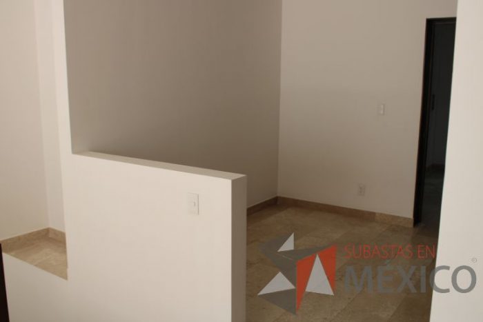 Lote 002 - Departamento de 102 m2 interiores en 2 niveles y 33.1 m2 en 2 Terrazas - Imagen 22