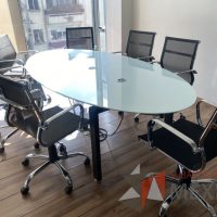 Lote 011 - Mesa de sala de juntas para 8 personas