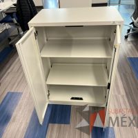 Lote 025 - Gabinete vertical de 2 puertas y 2 entrepaños color blanco - Imagen 5