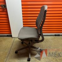 Lote 023 - Silla Herman Miller Celle - Imagen 5