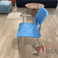 Lote 023 - Silla fija color azul con paleta - Imagen 4