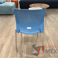 Lote 023 - Silla fija color azul con paleta - Imagen 7