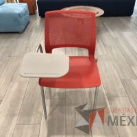 Lote 066 - Silla fija color rojo con paleta - Imagen 2