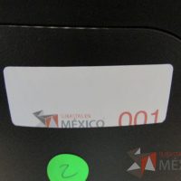 Lote 005 - 2 Sillas operativas con ruedas, descansabrazos, asiento y respaldo en malla - Imagen 6
