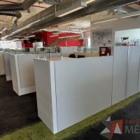 Lote 007 - Estación de trabajo para 14 personas incluye 14 Credenzas, 14 Gabinetes  y 14 Gavetas - Haworth - Imagen 8