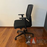 Lote 265 - Horno de microondas y 2 Sillas ejecutivas - Imagen 4