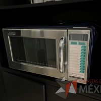 Lote 072 - Horno de Microondas