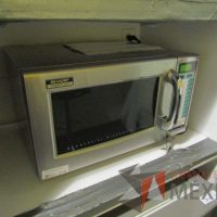 Lote 265 - Horno de microondas y 2 Sillas ejecutivas - Imagen 9