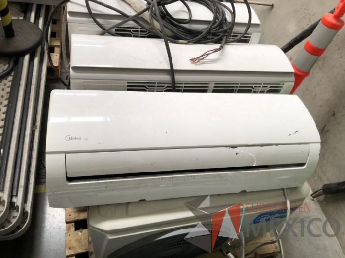 Lote 006 - 2 Mini Split con Condensadores, MIDEA