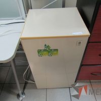 Lote 098 - Frigobar marca GE - Imagen 7