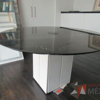 Lote 001 - Mesa de trabajo circular con cubierta tipo mármol - Imagen 11