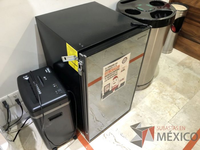 Lote 573 - Frigobar marca DAEWOO - Imagen 5
