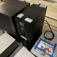 Lote 050 - 12 UPS diferentes modelos, marca GE, TOSHIBA, APC 1500 y CDP - Imagen 57