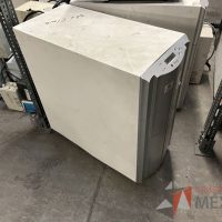 Lote 050 - 12 UPS diferentes modelos, marca GE, TOSHIBA, APC 1500 y CDP - Imagen 17