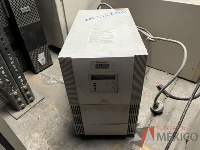 Lote 050 - 12 UPS diferentes modelos, marca GE, TOSHIBA, APC 1500 y CDP - Imagen 26