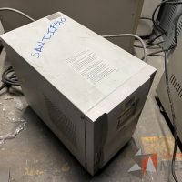 Lote 050 - 12 UPS diferentes modelos, marca GE, TOSHIBA, APC 1500 y CDP - Imagen 16