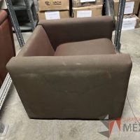 Lote 051 - 56 Sillones de 1 plaza tipo piel diferentes colores - Imagen 20