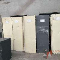 Lote 005 - 7 Ventanas blindadas, 6 Esclusas unipersonal, etc...