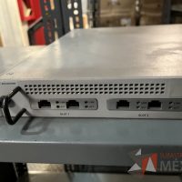 Lote 008 - 6 Firewall, 39 Router, etc... - Imagen 41