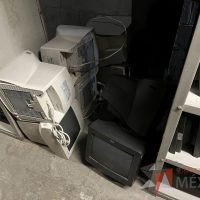 Lote 075 - 349 Pantallas Ti sin base, marca: Lenovo, View Sonic y Dell - Imagen 5