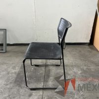 Lote 009 - Silla fija, asiento y respaldo en plástico color negro - Imagen 6