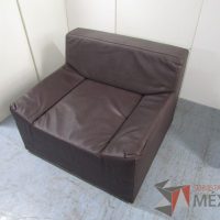 Lote 003 - Sillón de 1 plaza tipo piel color café - Imagen 5