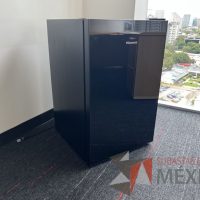 Lote 025 - Frigobar, HISENSE - Imagen 9