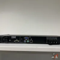 Lote 038 - Switch IBM 1735-HC1 8 Puertos - Imagen 7