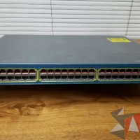 Lote 025 - SWITCH POE CISCO de 48 puertos Modelo WS C3560 48PS S V04