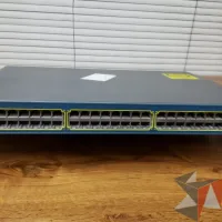 Lote 026 - SWITCH POE CISCO de 48 puertos Modelo WS C3560 48PS S V04