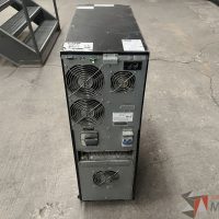 Lote 061 - 5 Servidores, 11 Gateway, 12 Rack de comunicasiones, 4 Gabinetes metálicos y 22 Ups de diferentes modelos y marcas - Imagen 3