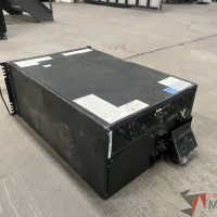 Lote 061 - 5 Servidores, 11 Gateway, 12 Rack de comunicasiones, 4 Gabinetes metálicos y 22 Ups de diferentes modelos y marcas - Imagen 7