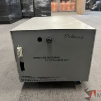 Lote 052 - 6 Bancos de baterías, 35 Baterías de 12 V y 3 Baterías de 6 V - Imagen 2