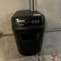 Lote 036 - 10 Trituradoras de papel de diferentes modelos y marcas