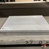 Lote 053 - 3 Router, 32 Teléfonos IP, 8 Firewall, etc... - Imagen 2