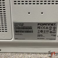 Lote 053 - 3 Router, 32 Teléfonos IP, 8 Firewall, etc... - Imagen 37