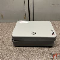 Lote 053 - 3 Router, 32 Teléfonos IP, 8 Firewall, etc... - Imagen 77
