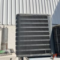Lote 054 - 5 Unidades Fan Coil y 1 Condensadora - Imagen 3