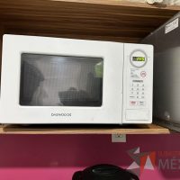Lote 014 - Horno de microondas DAEWOO, Modelo: KOR-6L7B - Imagen 2
